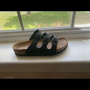 Practically brand new and barely worn three strap Birkenstocks
